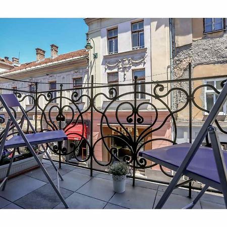 Apartments And Rooms Fonty Sarajevo Exterior photo